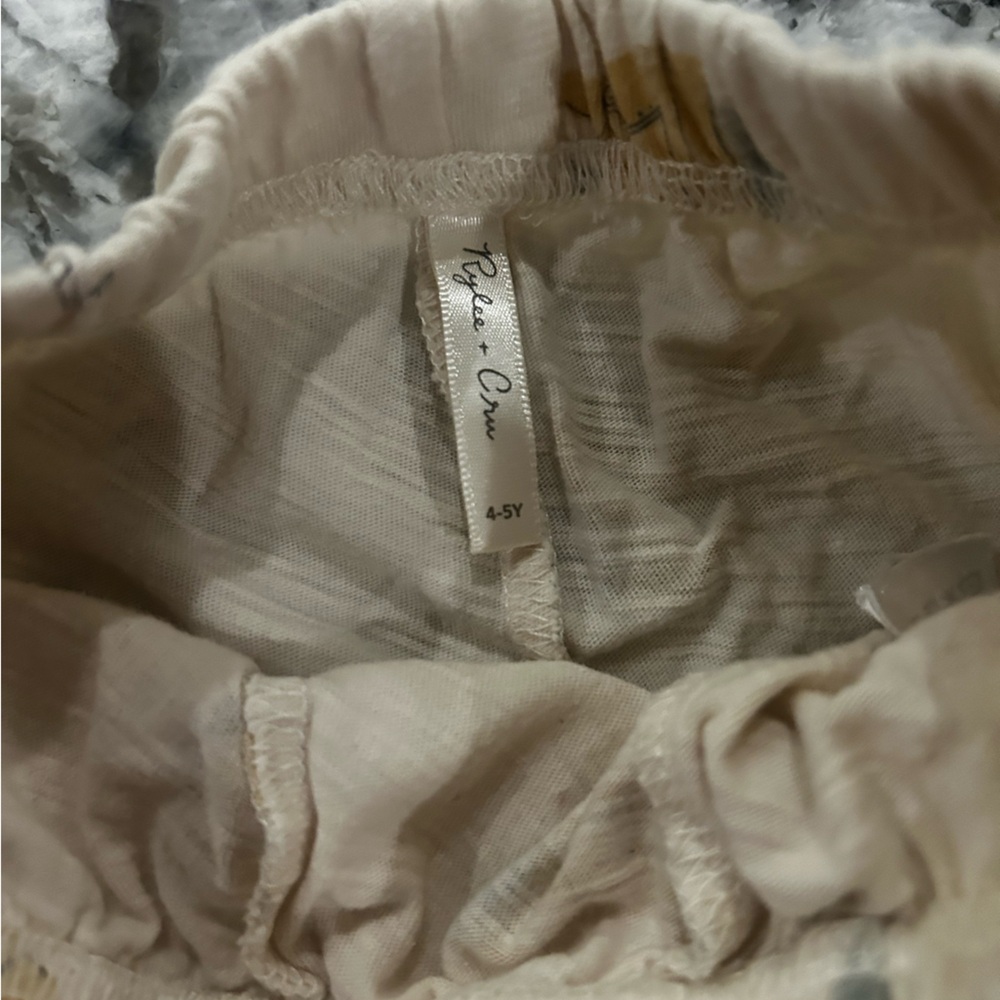 Rylee + Cru Kids Cream Submarine Shorts with Yellow Graphic - size 4-5 yr - Picture 8 of 10